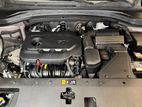 Used 2019 Hyundai Santa Fe SE AWD/4WD image 23