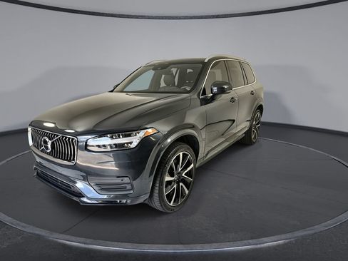 Used 2022 Volvo XC90 T6 Momentum w/ Protection Package Premier AWD/4WD image 4