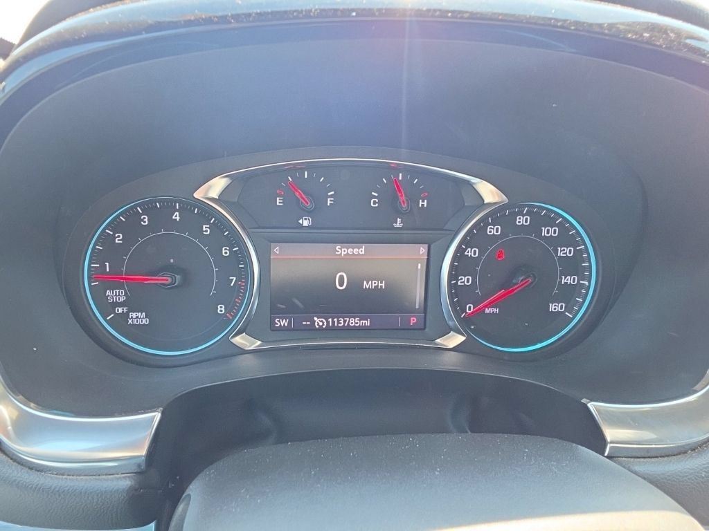 Used 2023 Chevrolet Traverse LT FWD image 38