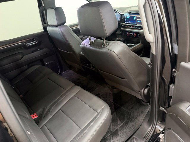 Used 2024 Chevrolet Silverado 1500 RST w/ Redline Edition AWD/4WD image 41
