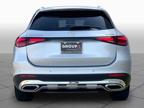 Certified 2026 Mercedes-Benz GLC 300 4MATIC image 5