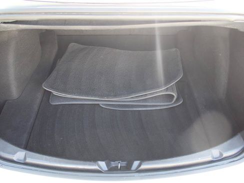 Used 2018 Tesla Model 3 RWD image 16