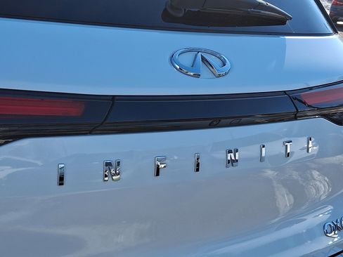 Certified 2023 INFINITI QX60 Luxe w/ Cargo Package image 32