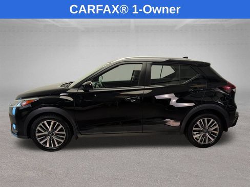 Certified 2022 Nissan Kicks SV FWD image 3
