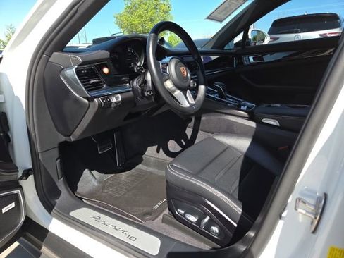 Used 2020 Porsche Panamera 4 AWD/4WD image 13