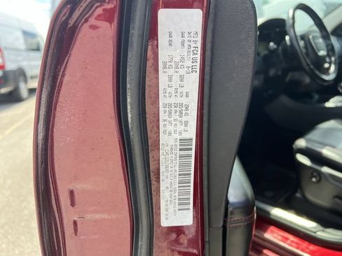 Used 2018 Dodge Durango GT w/ Premium Group AWD/4WD image 34