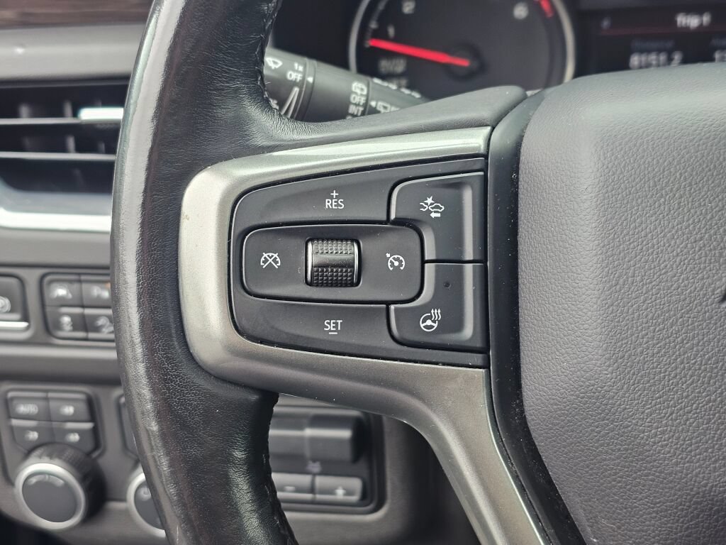 Used 2021 Chevrolet Suburban Z71 w/ Z71 Signature Package AWD/4WD image 38