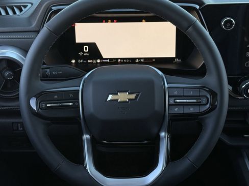 New 2026 Chevrolet Colorado LT w/ LT Convenience Package AWD/4WD image 11