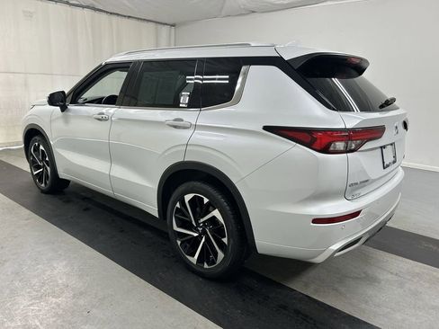 Used 2022 Mitsubishi Outlander SEL image 7