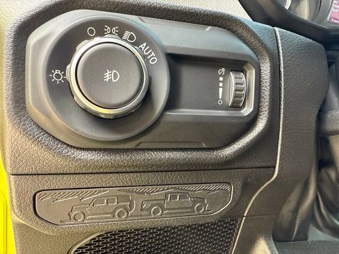 Used 2024 Jeep Wrangler Unlimited Sport AWD/4WD image 21