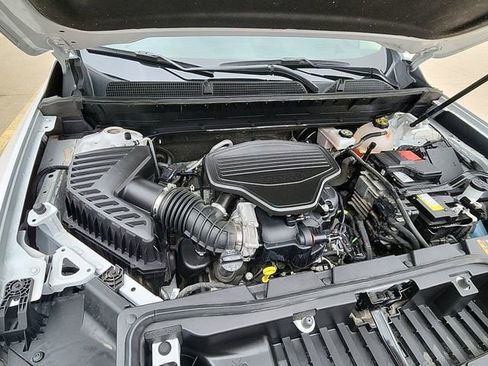 Certified 2023 GMC Acadia Denali w/ Denali Ultimate Package image 33