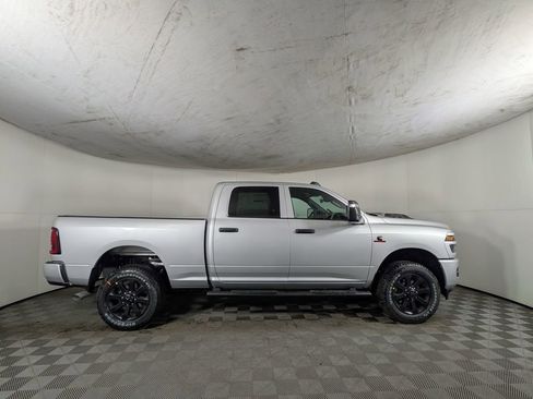 New 2026 RAM 2500 Tradesman AWD/4WD image 5