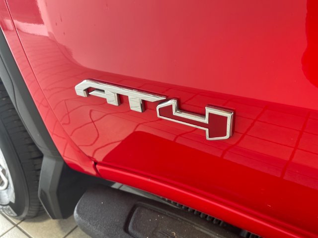Used 2022 GMC Sierra 1500 AT4 w/ AT4 Premium Package AWD/4WD image 7