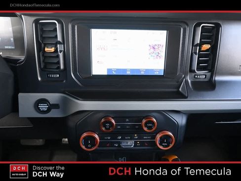 Used 2022 Ford Bronco Badlands image 12