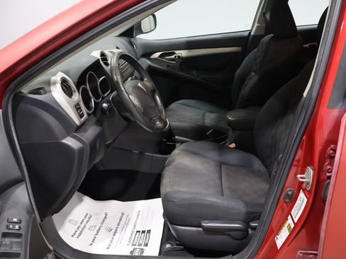 Used 2009 Pontiac Vibe Base w/ Sun And Sound Package image 9