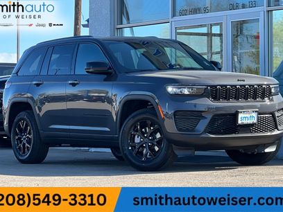 New 2025 Jeep Grand Cherokee Altitude