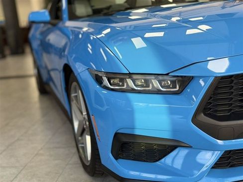 Used 2024 Ford Mustang Premium RWD image 8