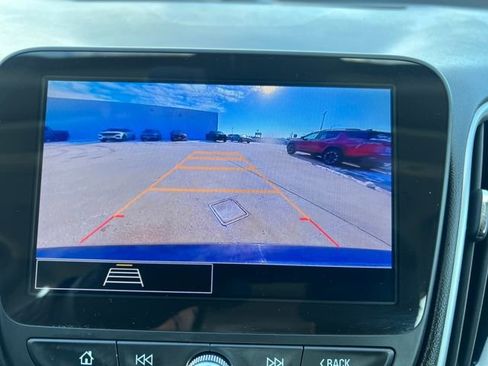 Used 2025 Chevrolet Malibu LT image 22