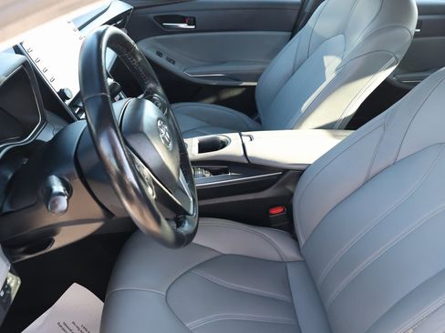 Used 2020 Toyota Avalon XLE image 15
