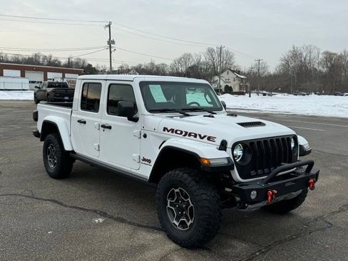 Used 2021 Jeep Gladiator Mojave image 3