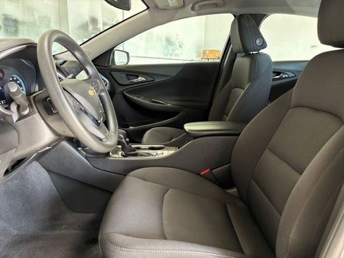 Used 2024 Chevrolet Malibu LT image 28