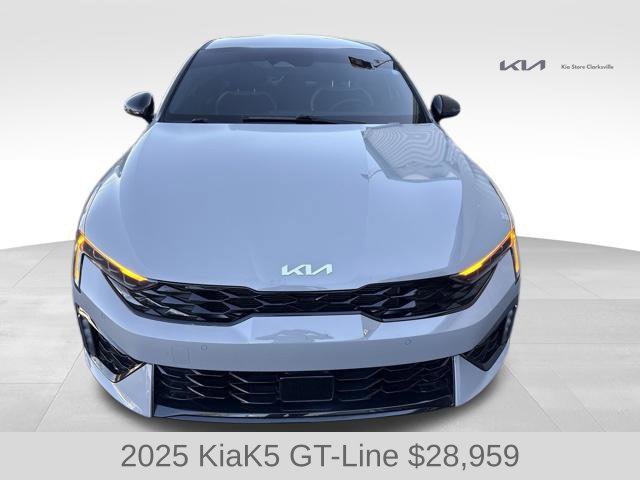 Used 2025 Kia K5 GT-Line AWD/4WD image 3