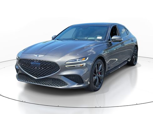 Used 2022 Genesis G70 3.3T RWD image 3