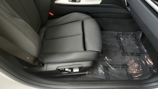 Used 2018 BMW 320i xDrive Sedan AWD/4WD image 36