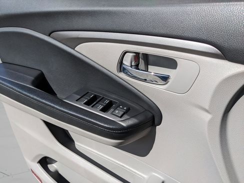 Used 2018 Honda Pilot EX-L image 21