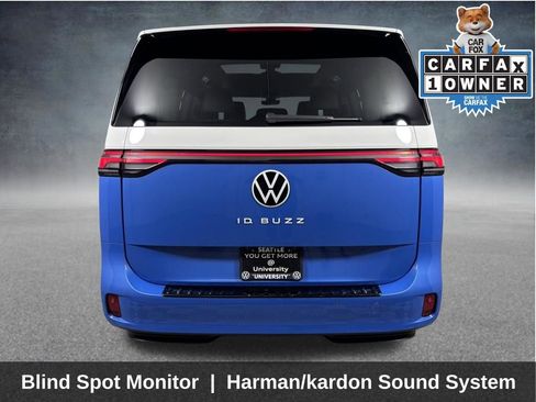 Used 2025 Volkswagen ID. Buzz 1st Edition image 7