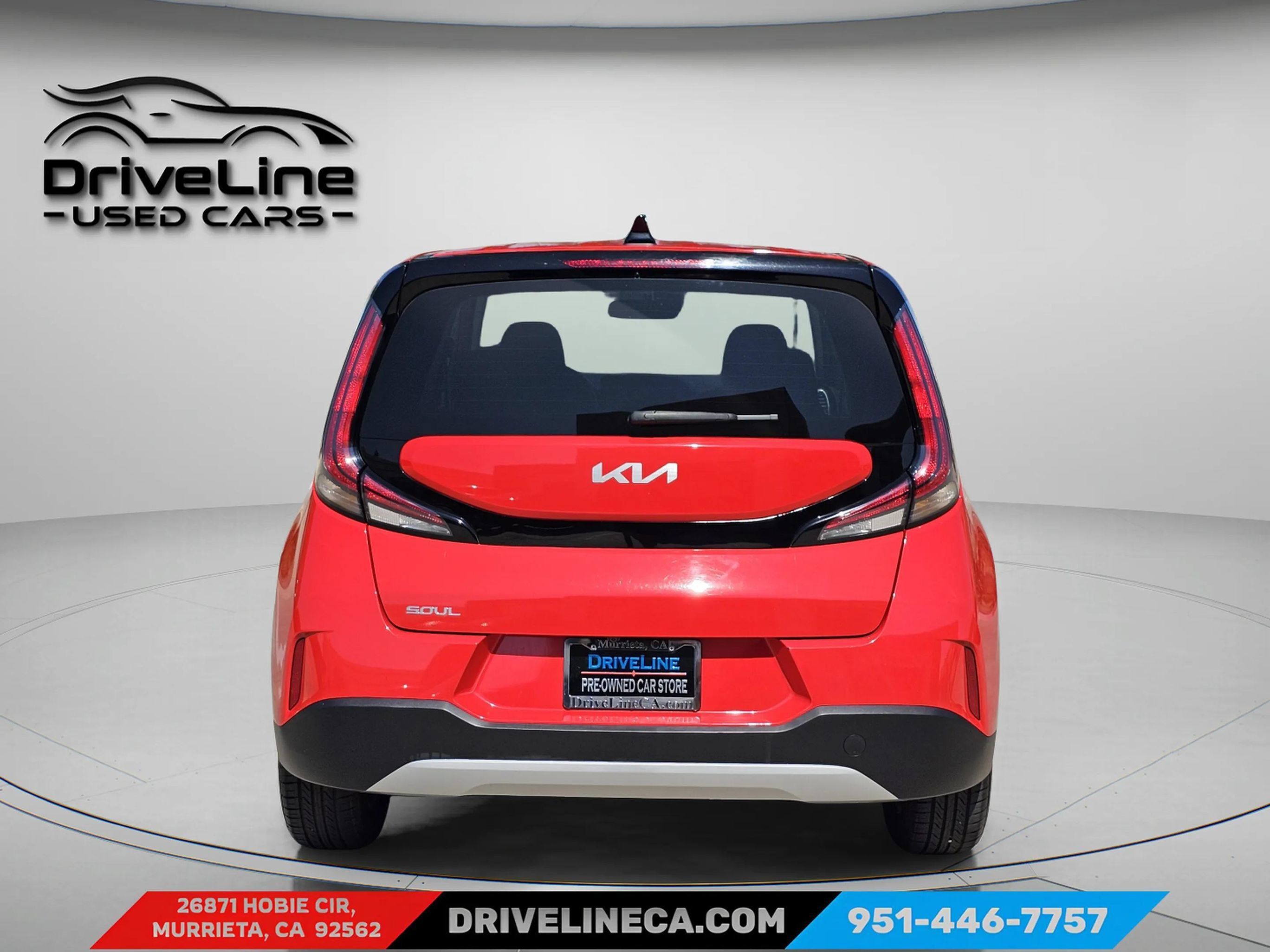 Used 2023 Kia Soul LX w/ Option Group 015 FWD image 4
