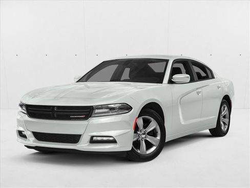 Used 2018 Dodge Charger SXT Plus RWD image 1