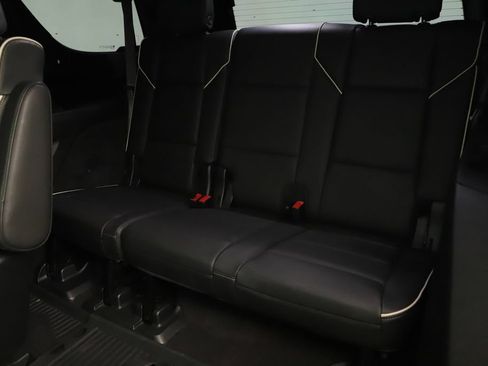 Used 2022 Cadillac Escalade Sport w/ LPO, ONYX Package AWD/4WD image 30