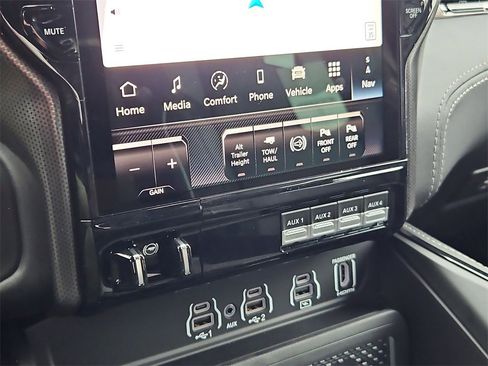New 2026 RAM 2500 Limited image 25
