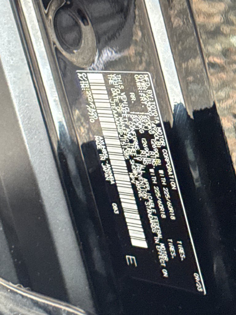 Used 2023 Toyota Venza LE AWD/4WD image 48