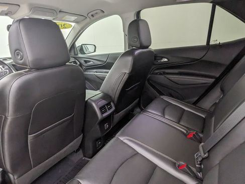 Used 2019 Chevrolet Equinox Premier FWD image 32