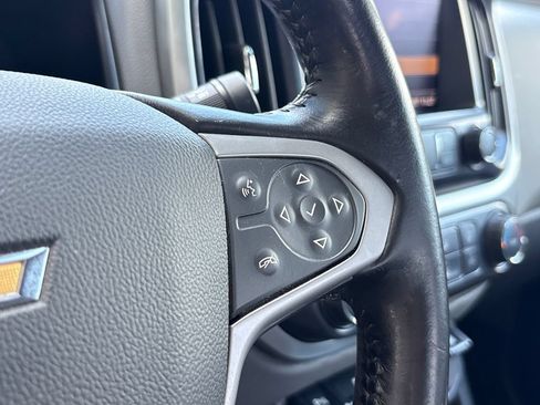 Used 2020 Chevrolet Colorado LT w/ Safety Package RWD image 15