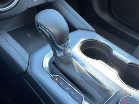 Used 2022 Chevrolet Blazer LT image 16