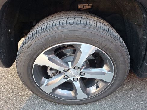 Used 2022 Jeep Grand Cherokee Limited 4xe w/ Luxury Tech Group II image 16