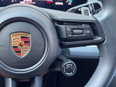 Used 2025 Porsche Panamera image 24