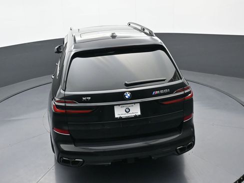 Used 2025 BMW X7 M60i AWD/4WD image 37