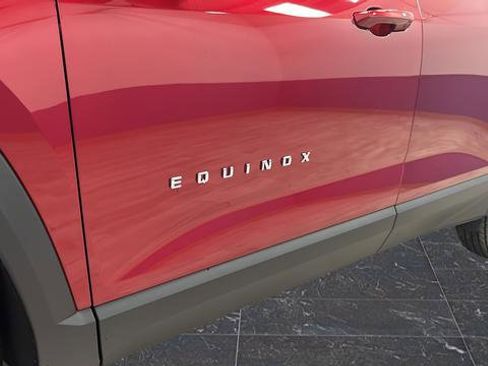 New 2026 Chevrolet Equinox LT w/ Convenience Package II image 34