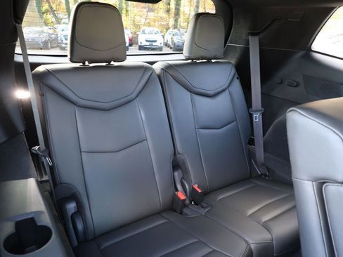 Used 2021 Cadillac XT6 Premium Luxury image 24