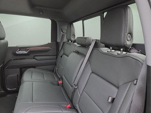 Used 2024 GMC Sierra 1500 Denali w/ Denali Reserve Package image 10