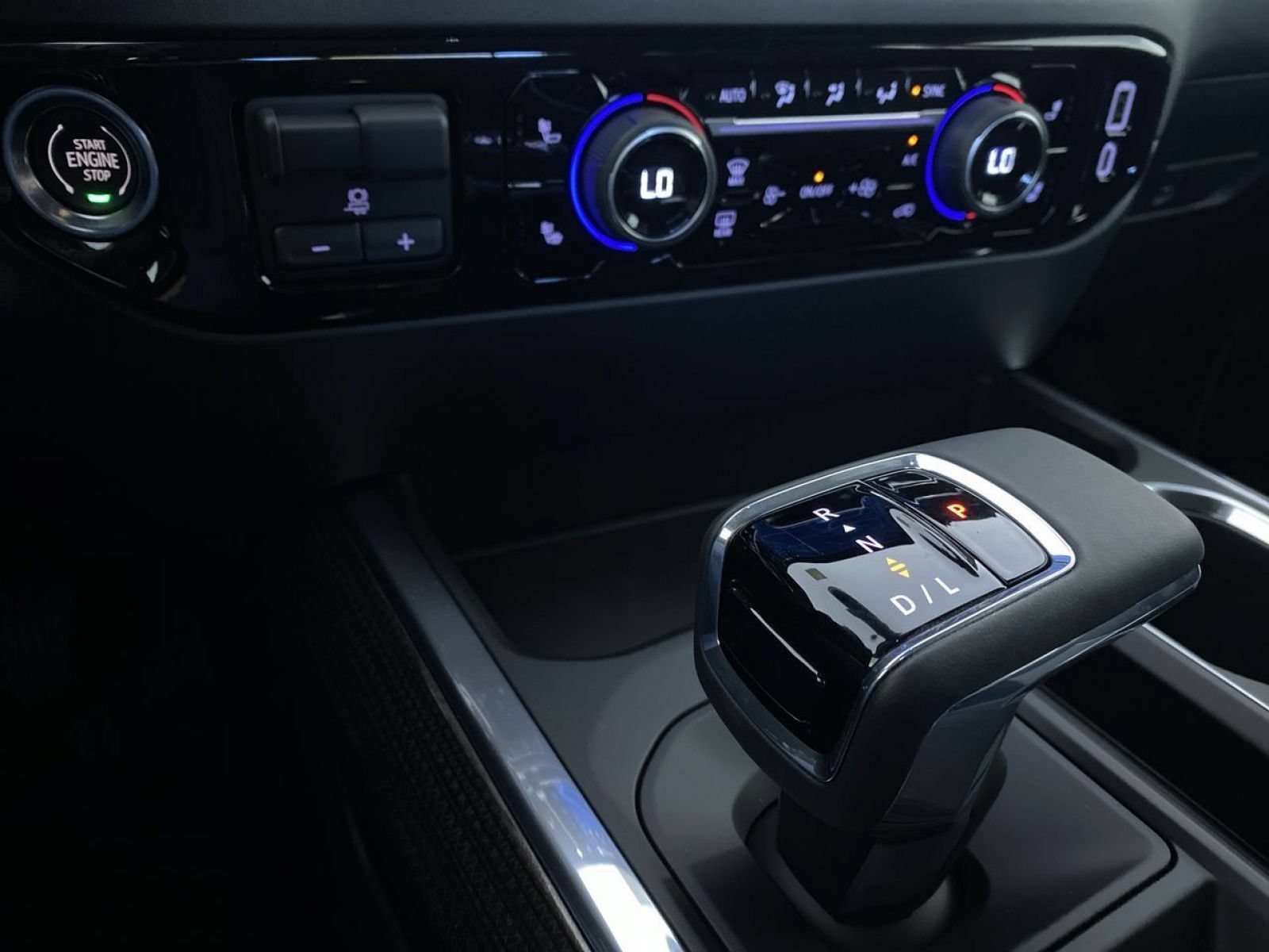 New 2026 Chevrolet Silverado 1500 RST AWD/4WD image 8