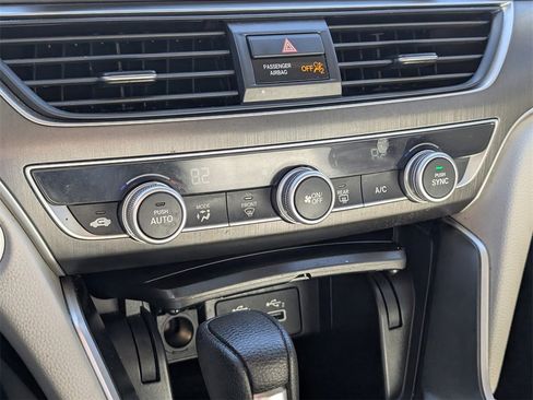 Certified 2022 Honda Accord LX image 17