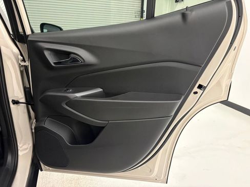 New 2026 Chevrolet Trax ACTIV w/ Driver Confidence Package FWD image 29