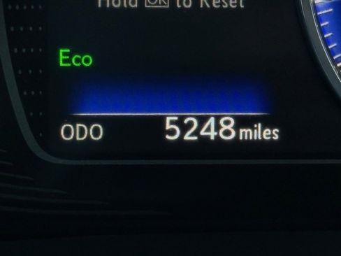 Certified 2025 Lexus ES 350 image 3