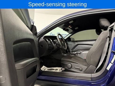 Used 2012 Ford Mustang GT RWD image 10