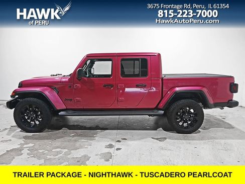 Used 2024 Jeep Gladiator Sport image 4